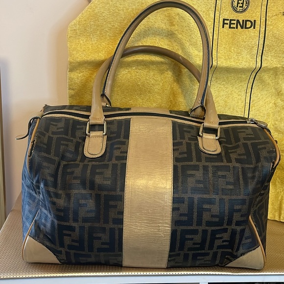 Fendi Zucca Boston Bag - Picture 2 of 16